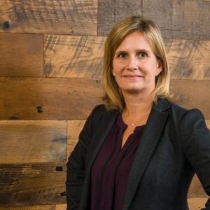 Headshot of Leslie Hulser